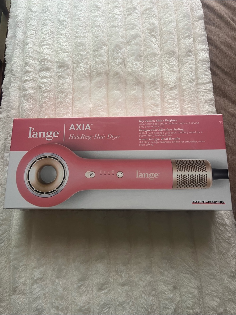 L’ange Axia halo ring blow dryer